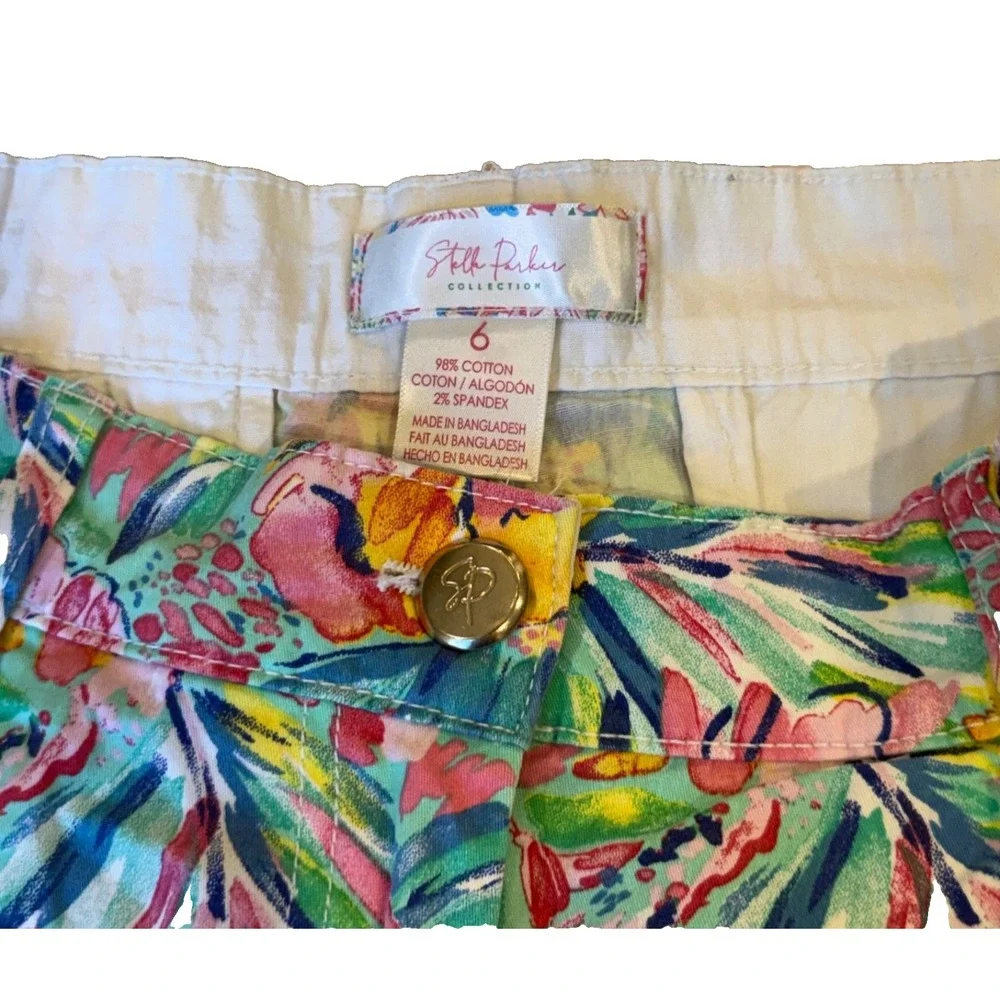 Stella Parker Women's Pastel Tropical Floral Print Chino Shorts Stretch - Size 6